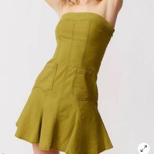 Urban Outfitters BDG Demi Denim Strapless Mini Dress